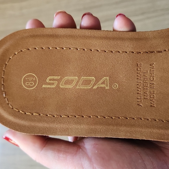 Brand New Slip On Sandals - Picture 3 of 4